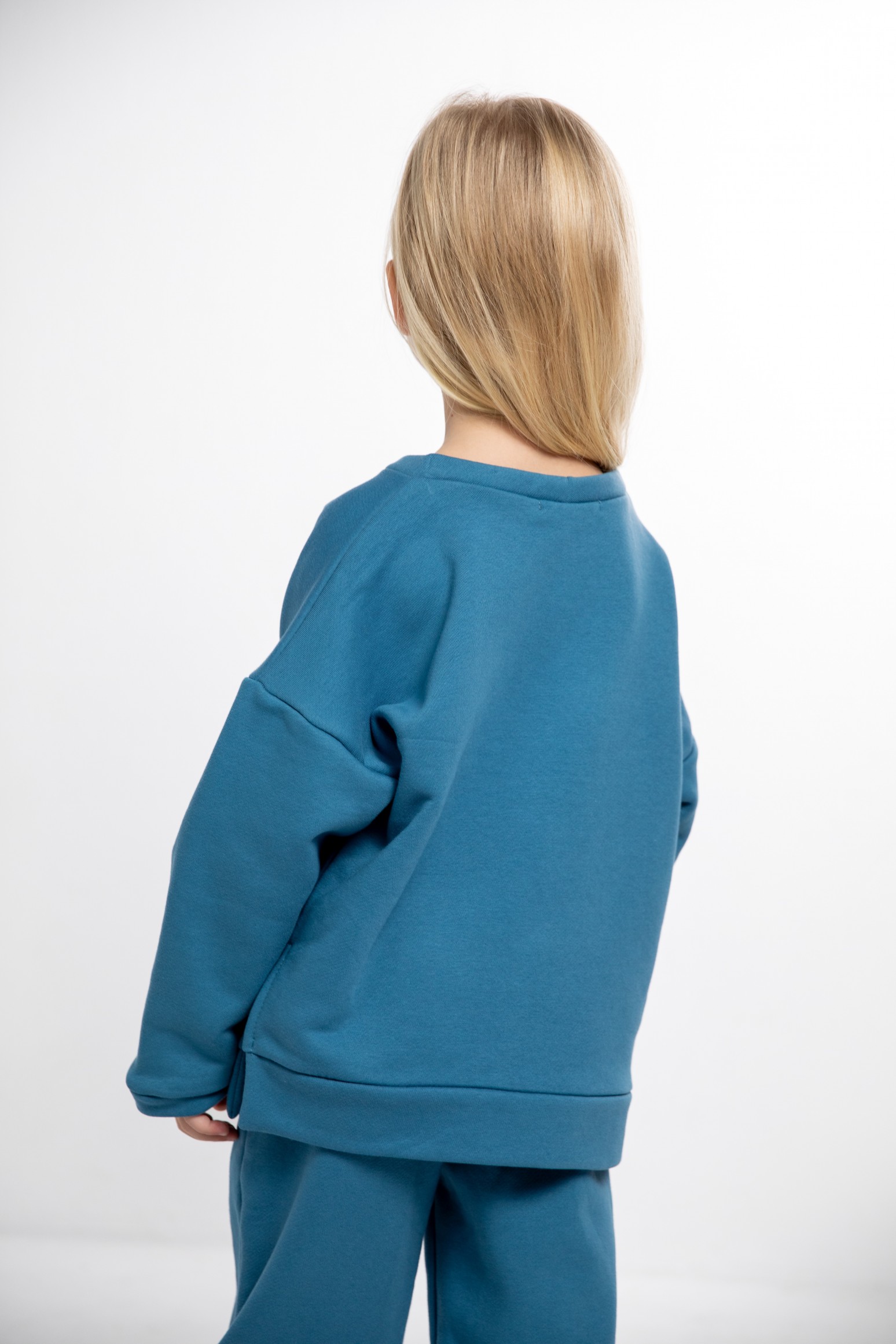 Костюм толстовка с разрезами и джогеры