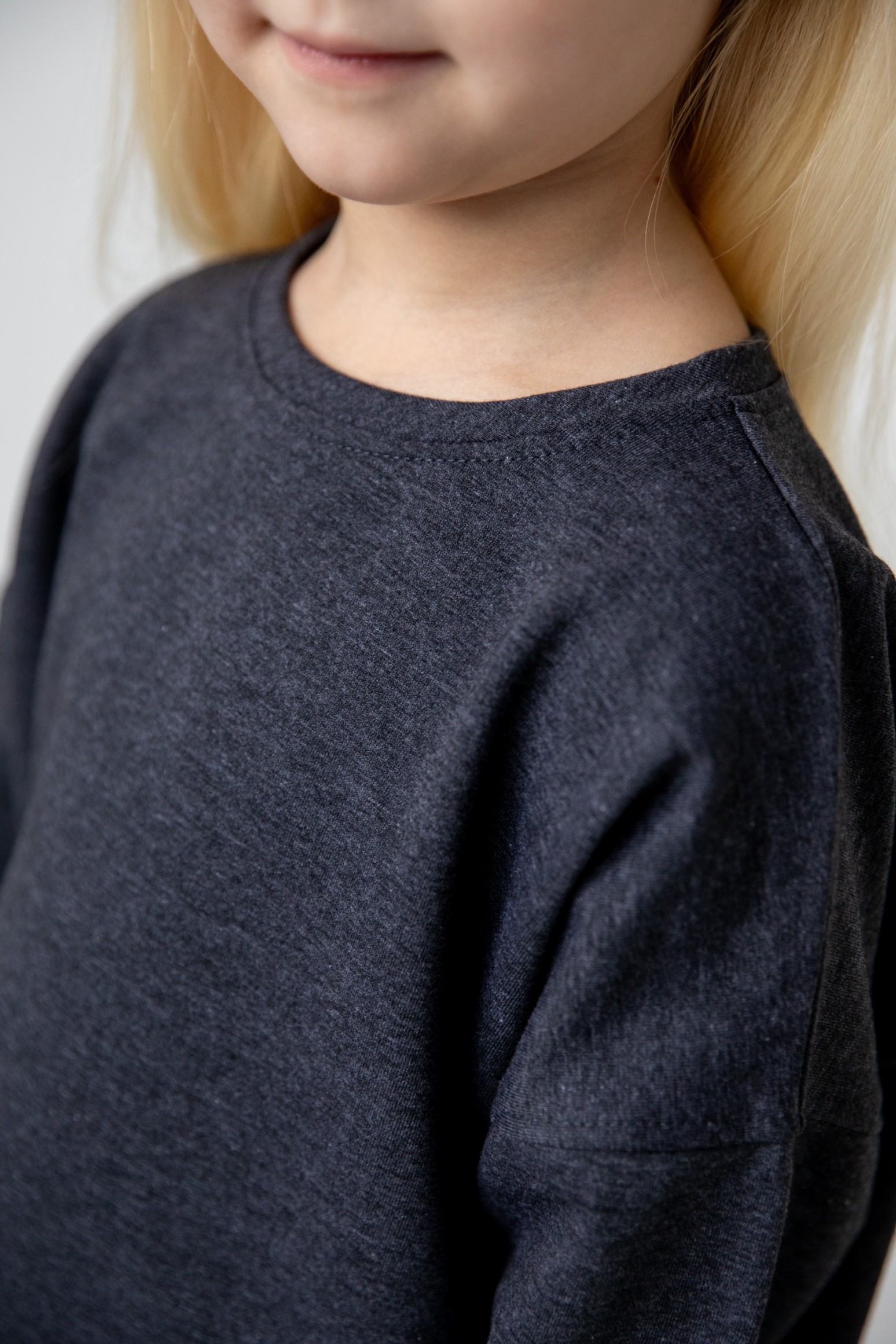 Костюм лонгслив и брюки со швами