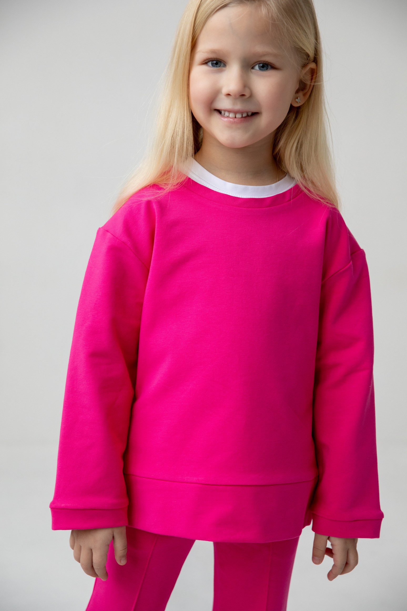 Комплект лонгслив с разрезами и брюки с декоративным швом