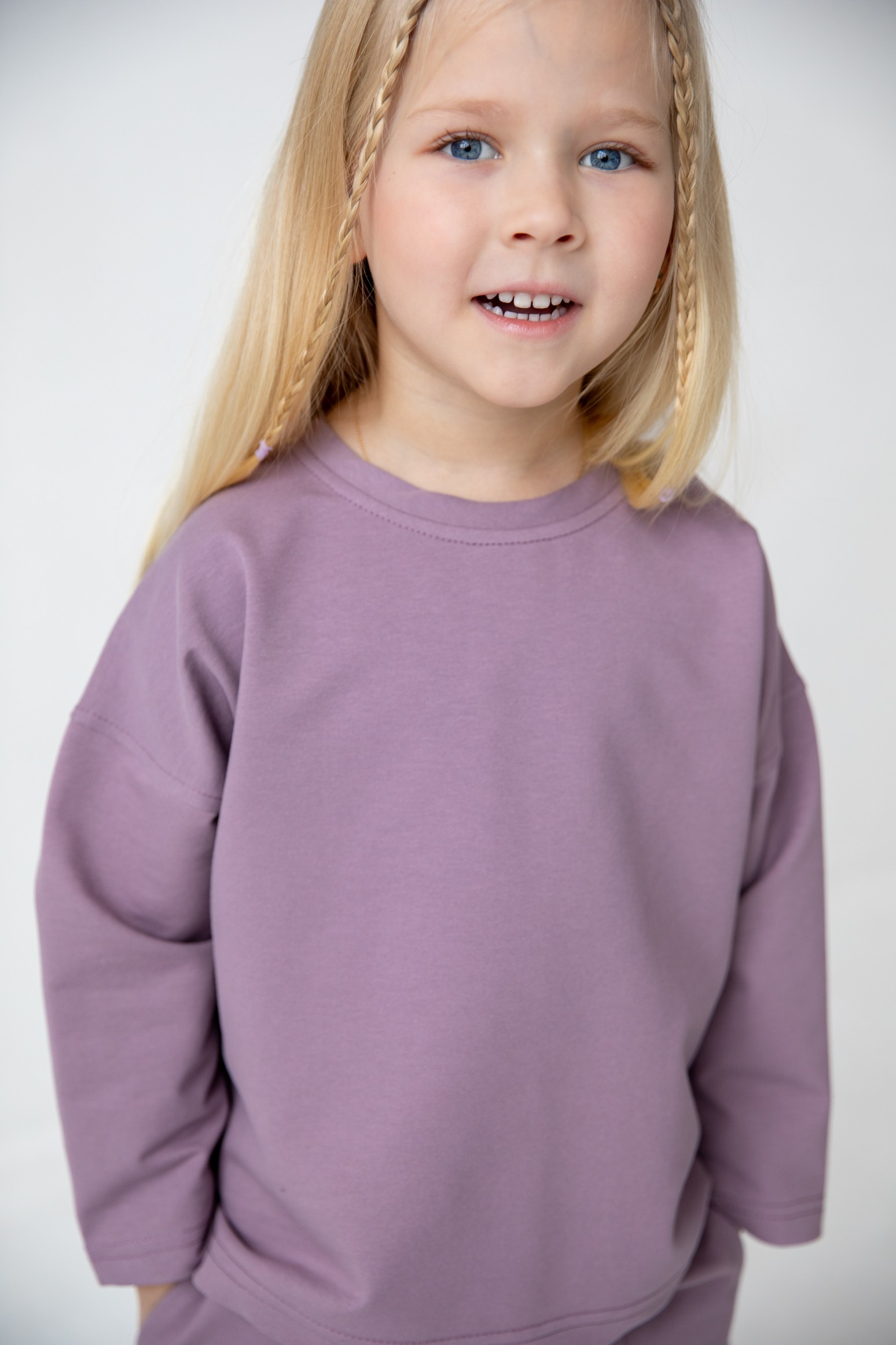 Костюм лонгслив и брюки со швами