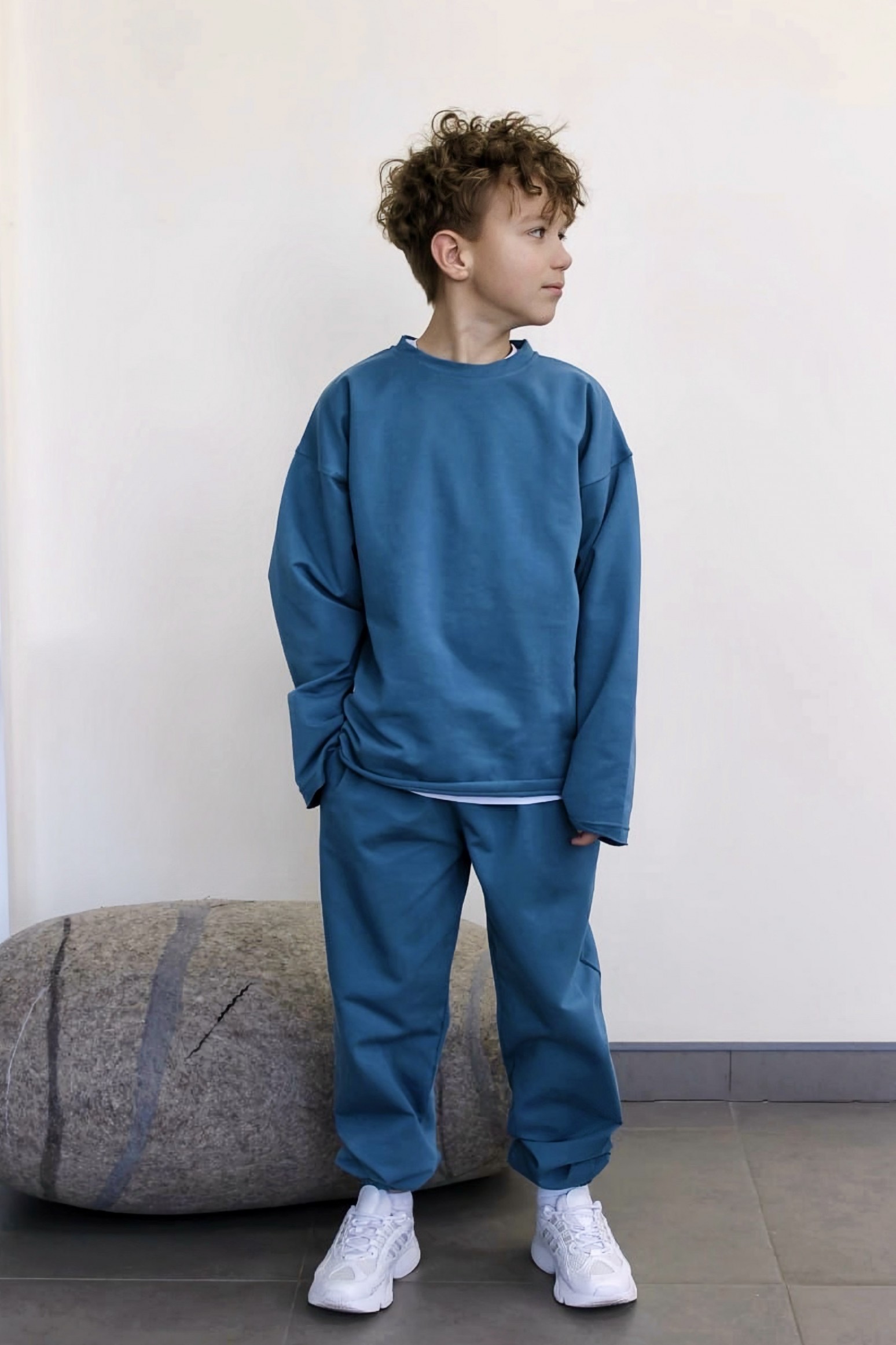 Костюм лонгслив и джоггеры