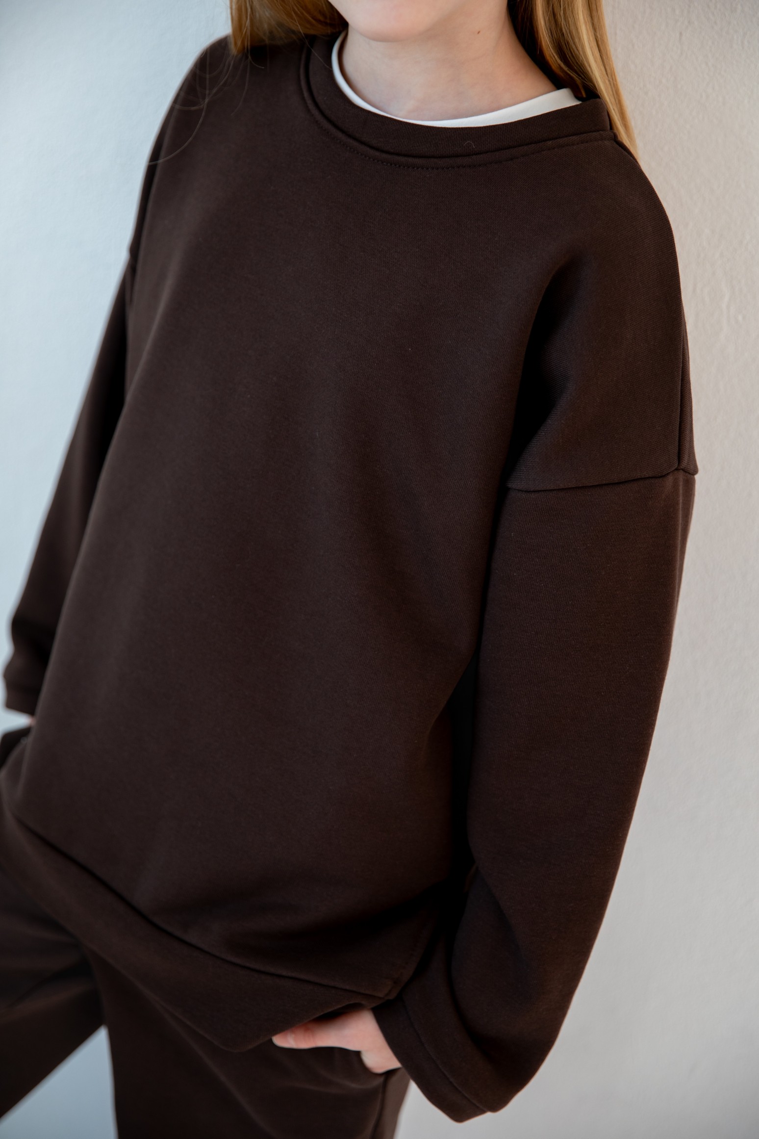 Костюм толстовка с разрезами и джогеры