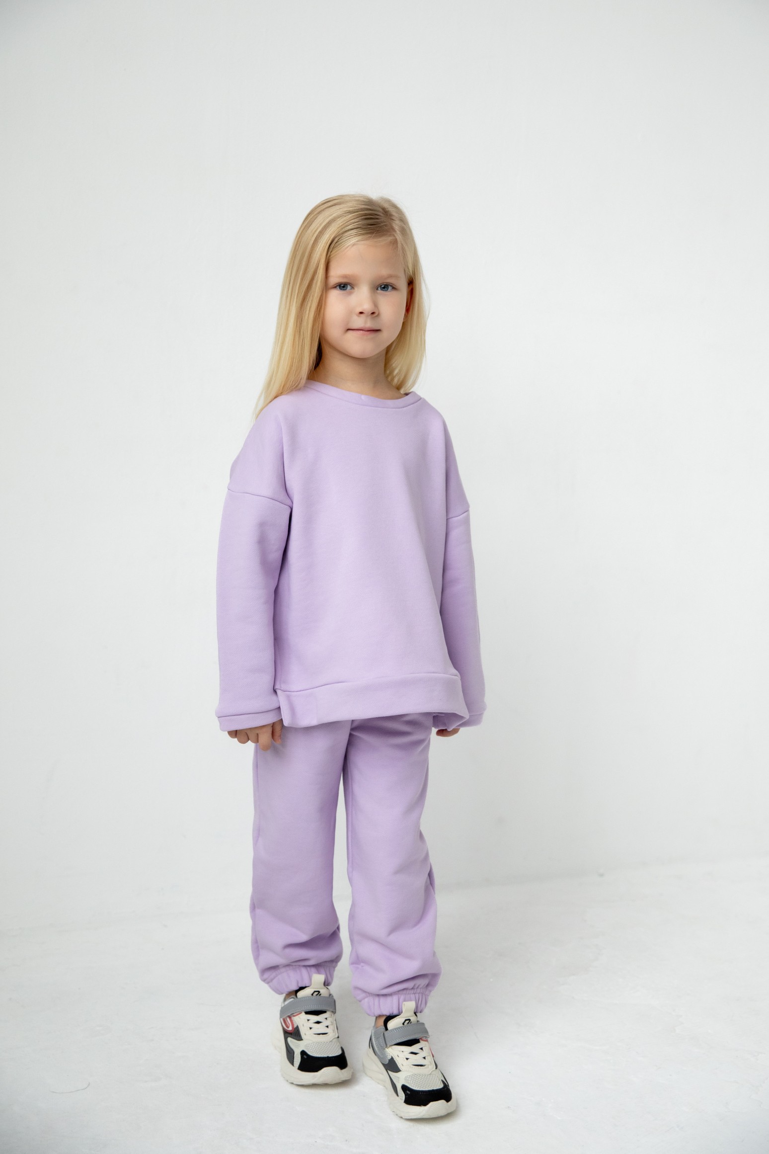 Костюм толстовка с разрезами и джогеры