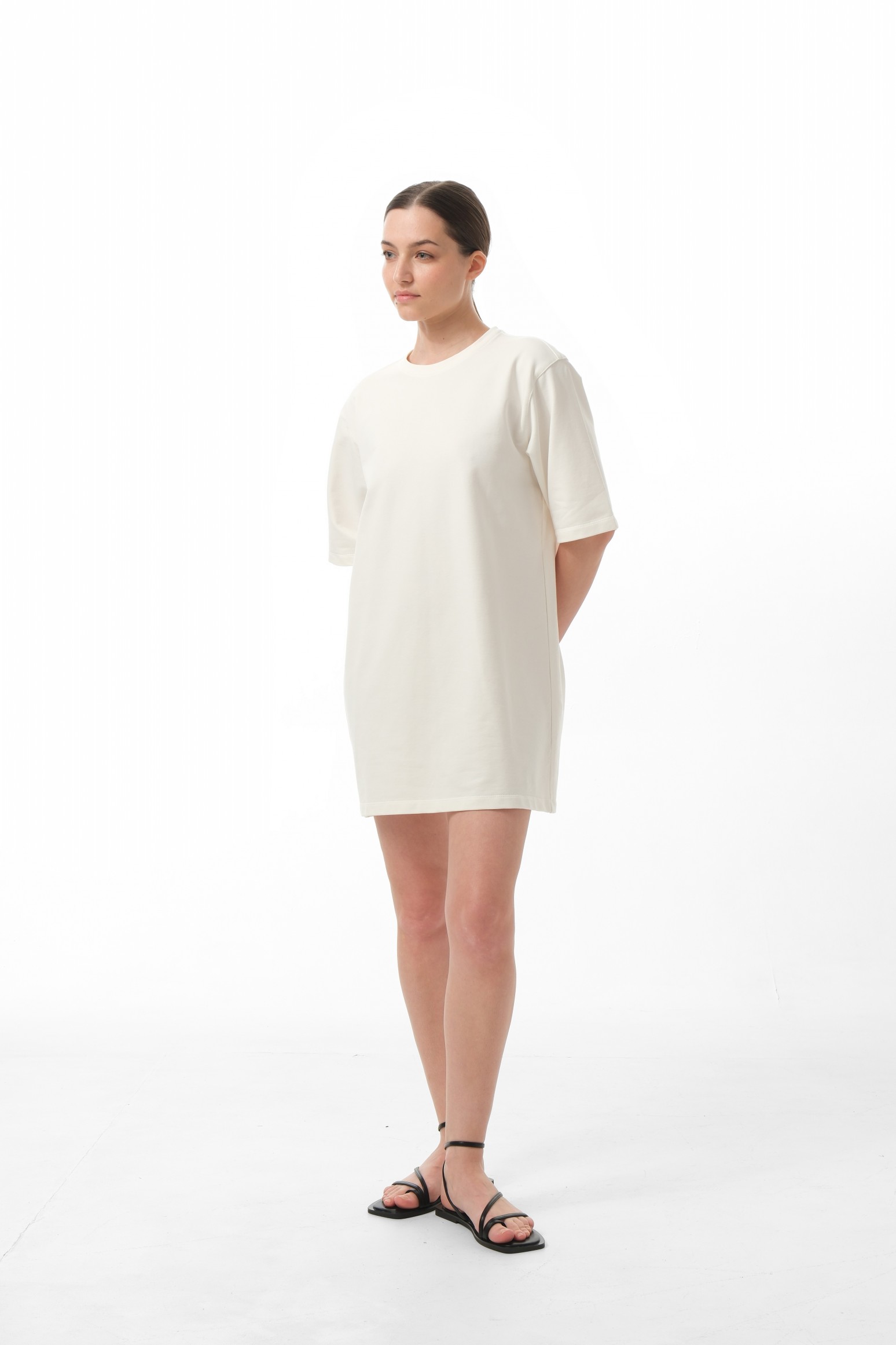 Платье-футболка oversize из плотного трикотажа