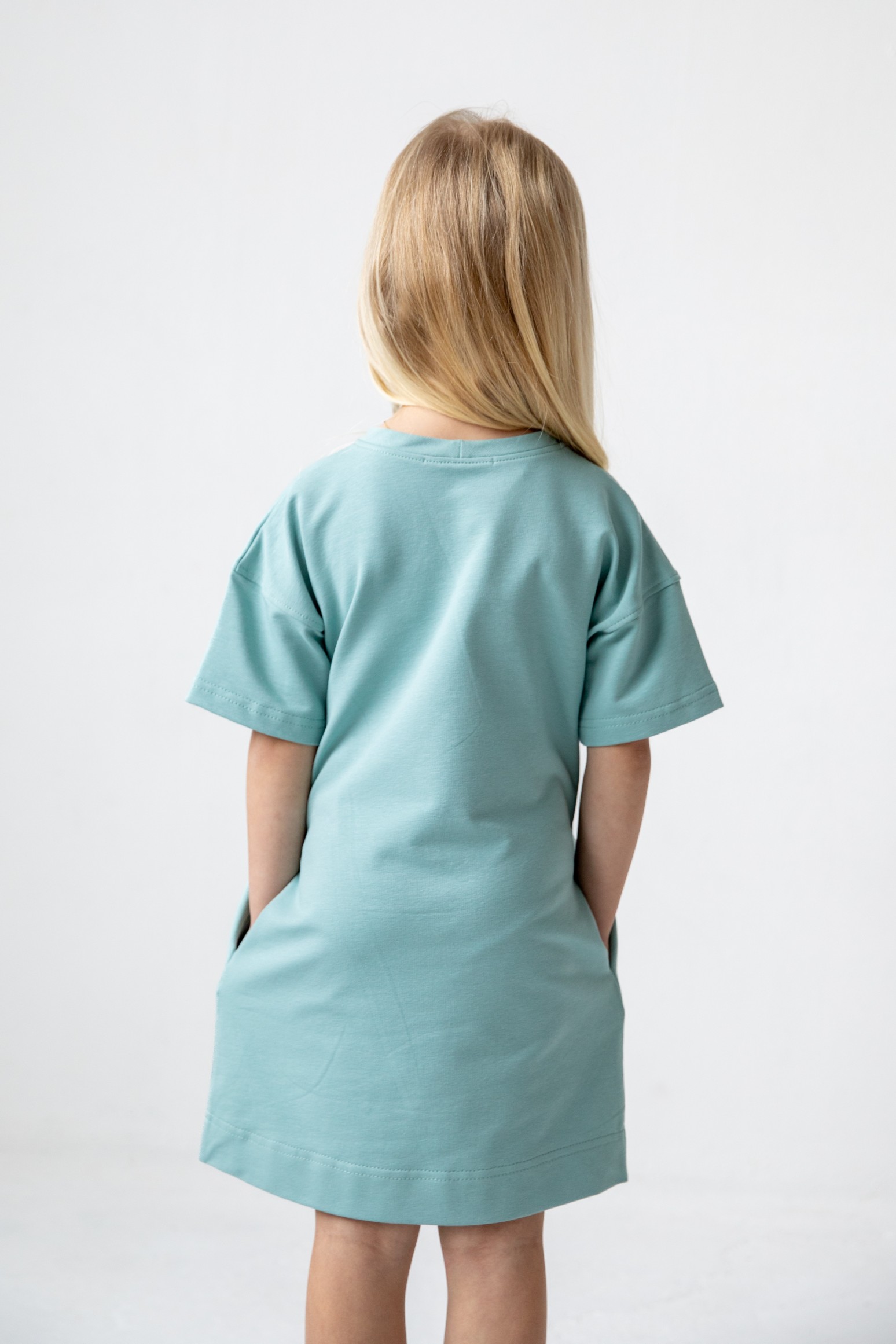 Платье-футболка свободного кроя