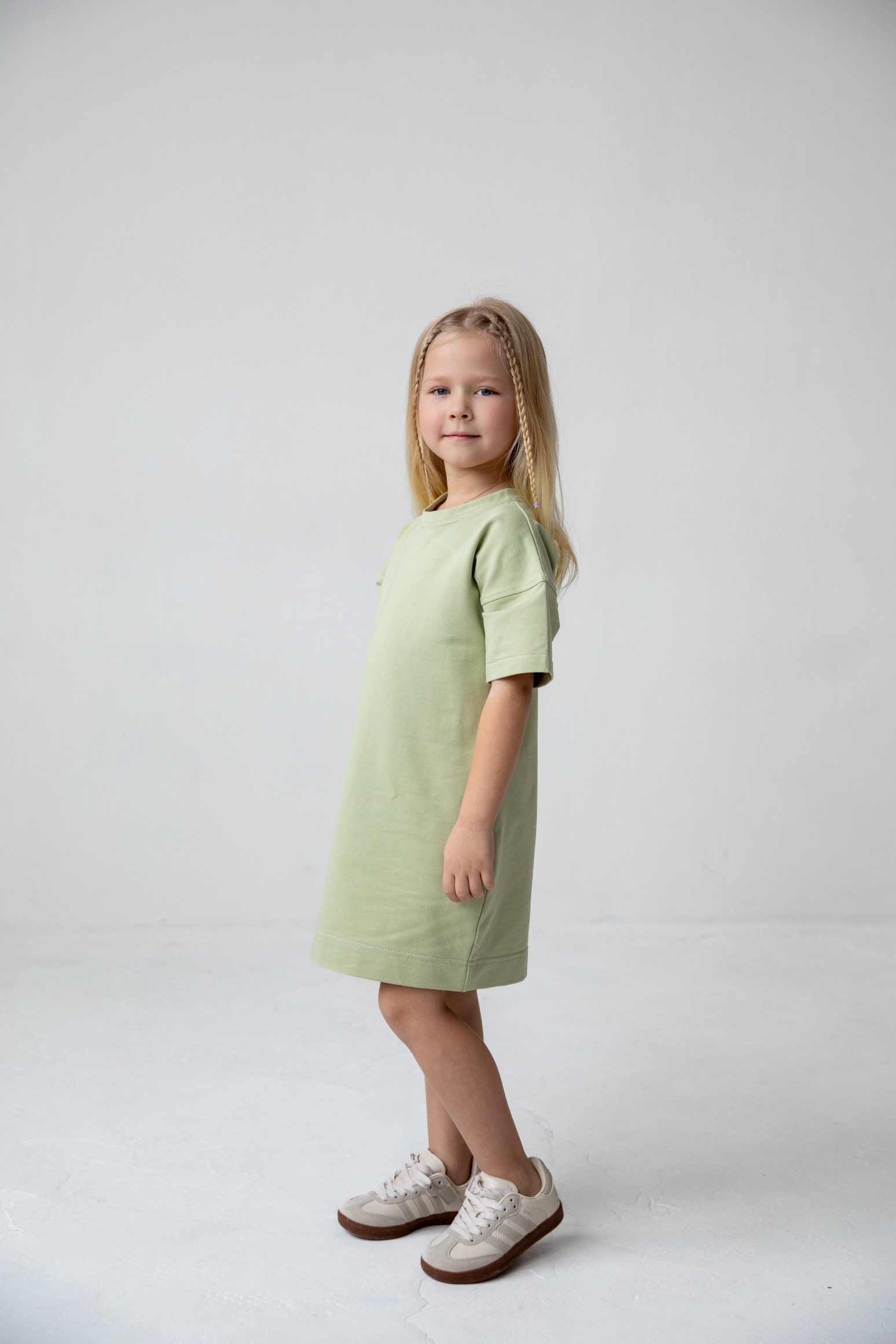 Платье-футболка свободного кроя