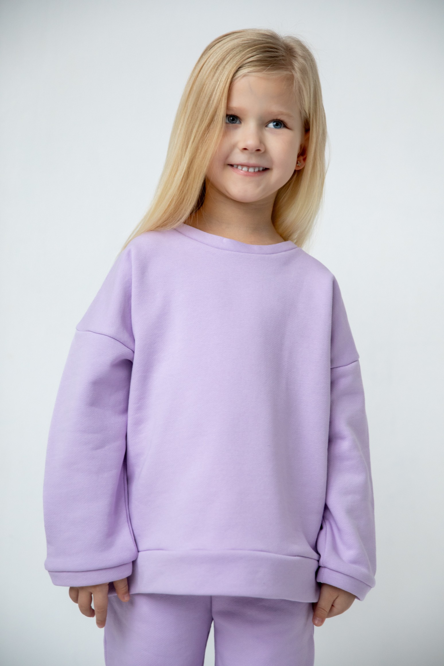 Костюм толстовка с разрезами и джогеры