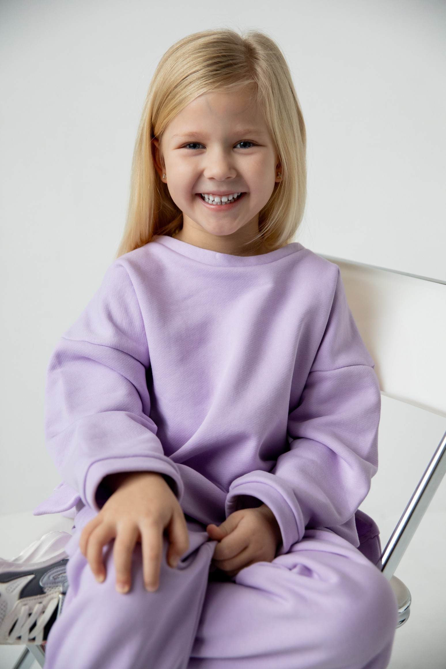 Костюм толстовка с разрезами и джогеры