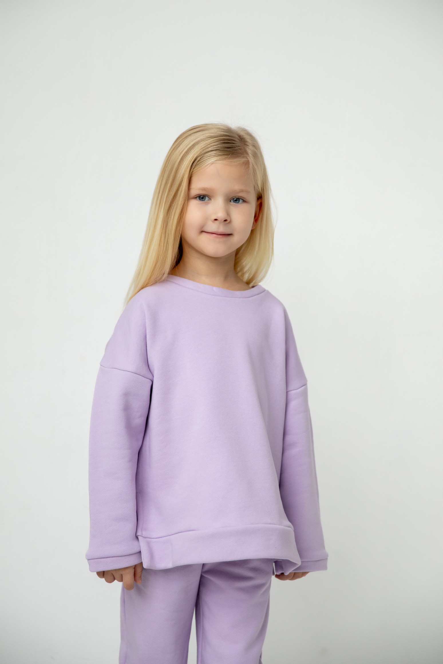 Костюм толстовка с разрезами и джогеры