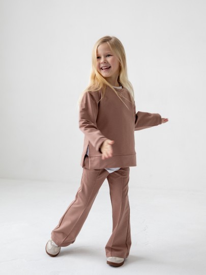 Комплект лонгслив с разрезами и брюки с декоративным швом