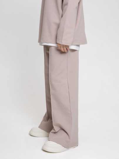 Костюм лонгслив и брюки со швами