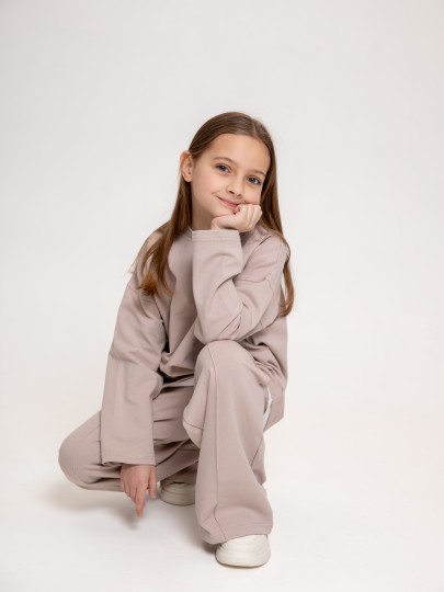 Костюм лонгслив и брюки со швами