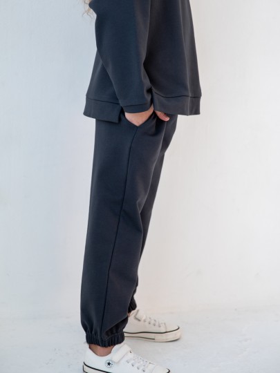 Костюм толстовка с разрезами и джогеры