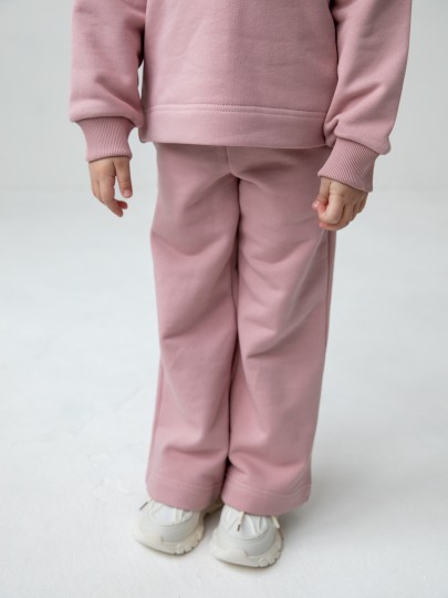 Костюм толстовка и прямые брюки