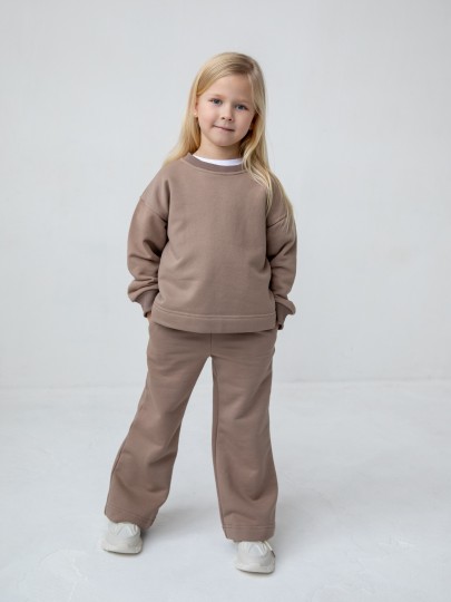 Костюм толстовка и прямые брюки