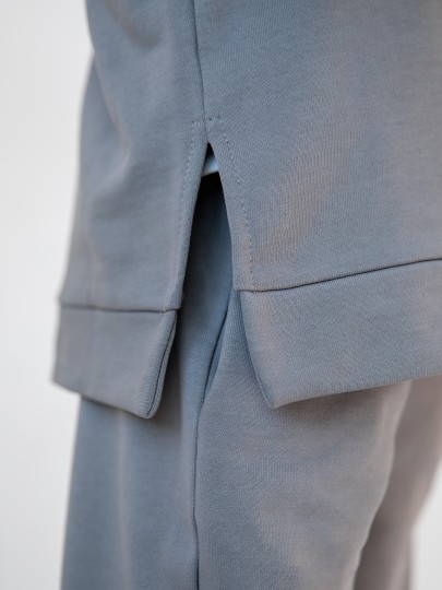 Костюм толстовка с разрезами и джогеры