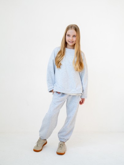 Костюм толстовка с разрезами и джогеры