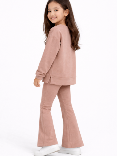 Комплект лонгслив с разрезами и брюки с декоративным швом